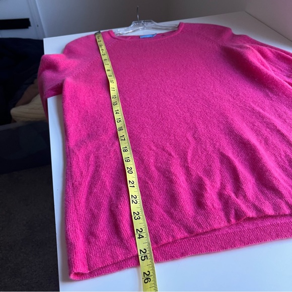 J McLaughlin 100% Cashmere Button Detail Sweater Hot Pink Small - Picture 10 of 10